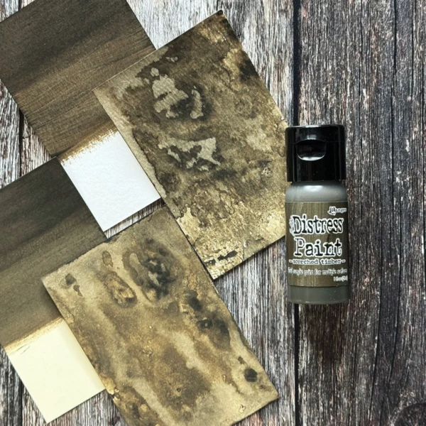 Tim Holtz Distress Paint Flip Top Scorched Timber 1 oz - (TDF83481) Tim Holtz Distress Paint Flip Top Scorched Timber 1 oz (TDF83481)