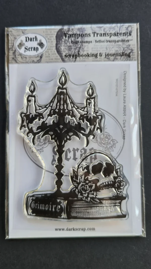 Tampon Crâne, chandelier et livre